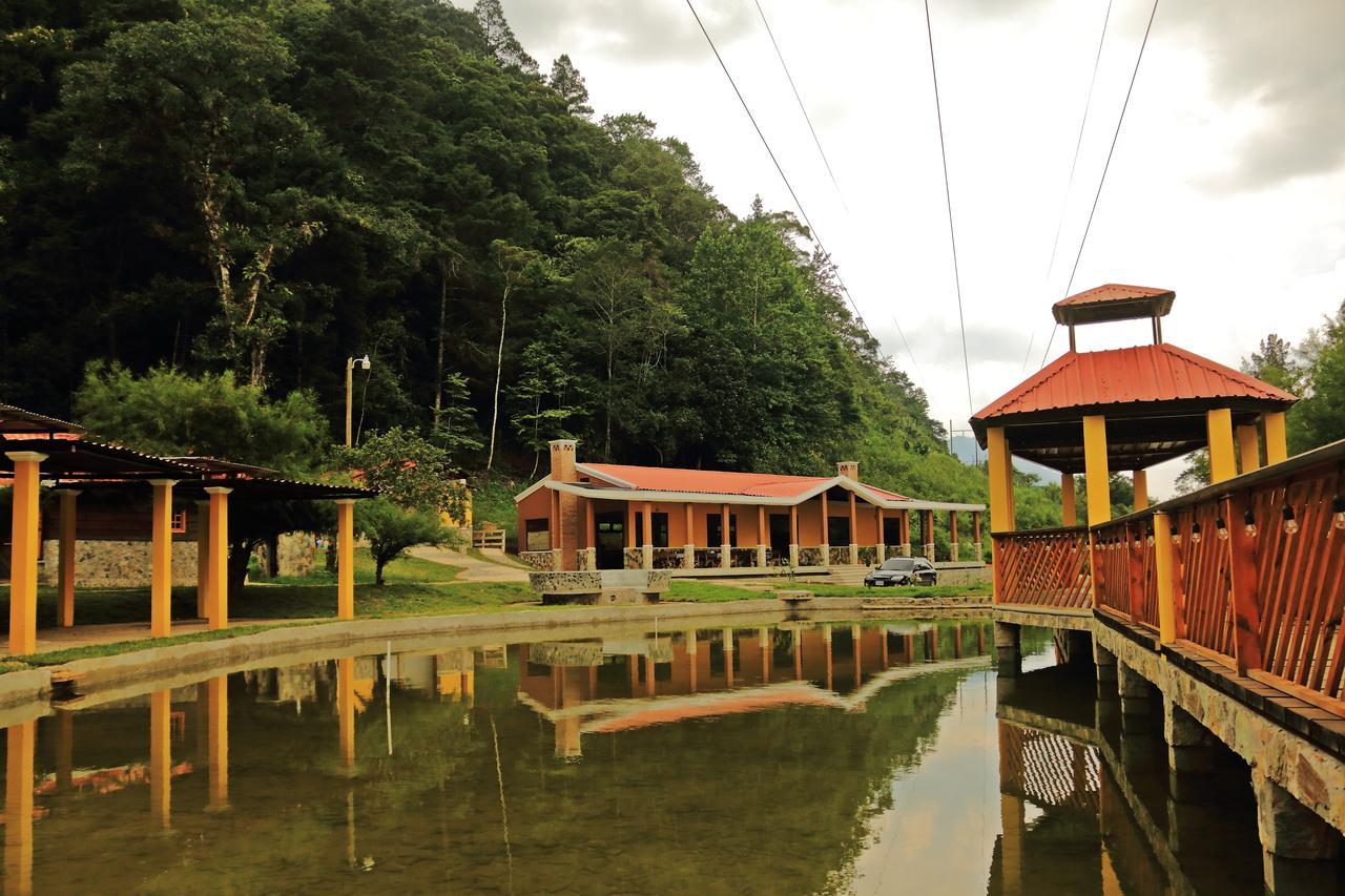 Country Delights Hotel Tamahu Luaran gambar